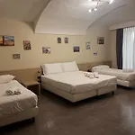 Adalesia Hotel & Coffee