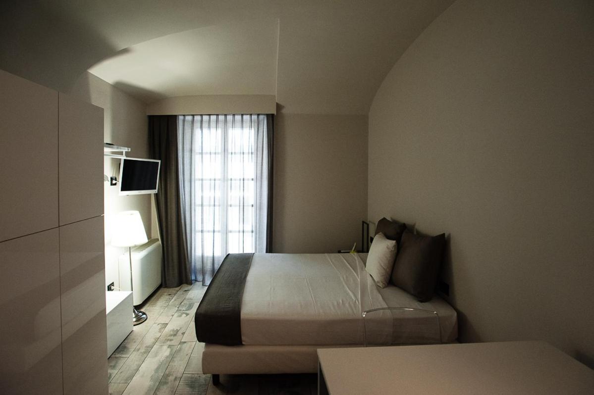 Adalesia & Coffee Hotel 3*