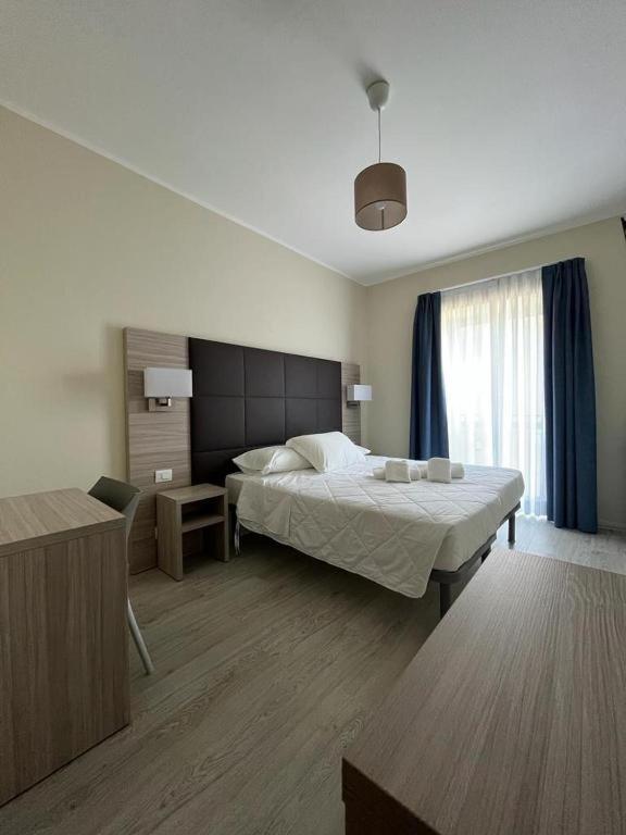Hotel Adalesia & Coffee 3*