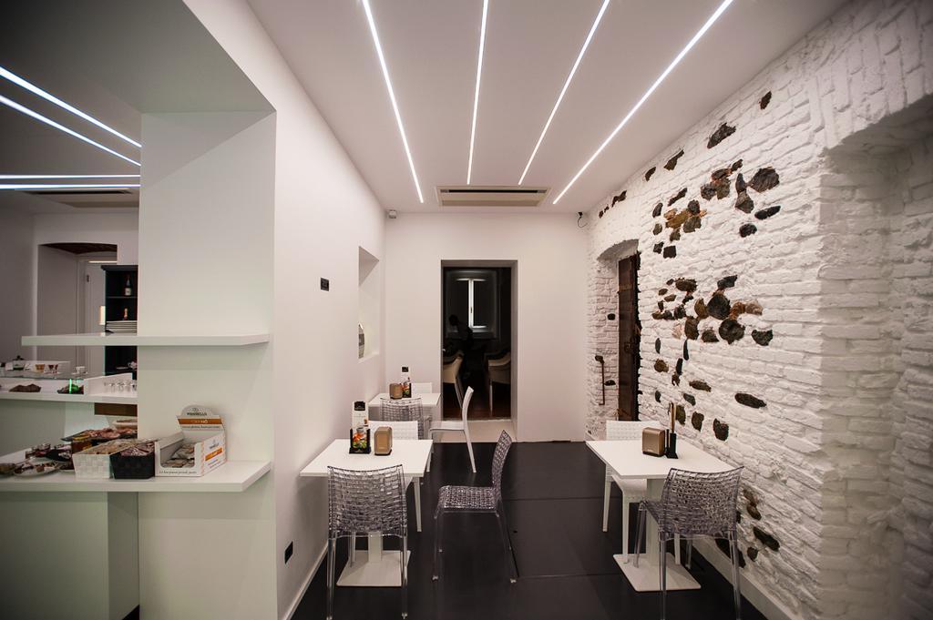 Adalesia & Coffee 3* Turin