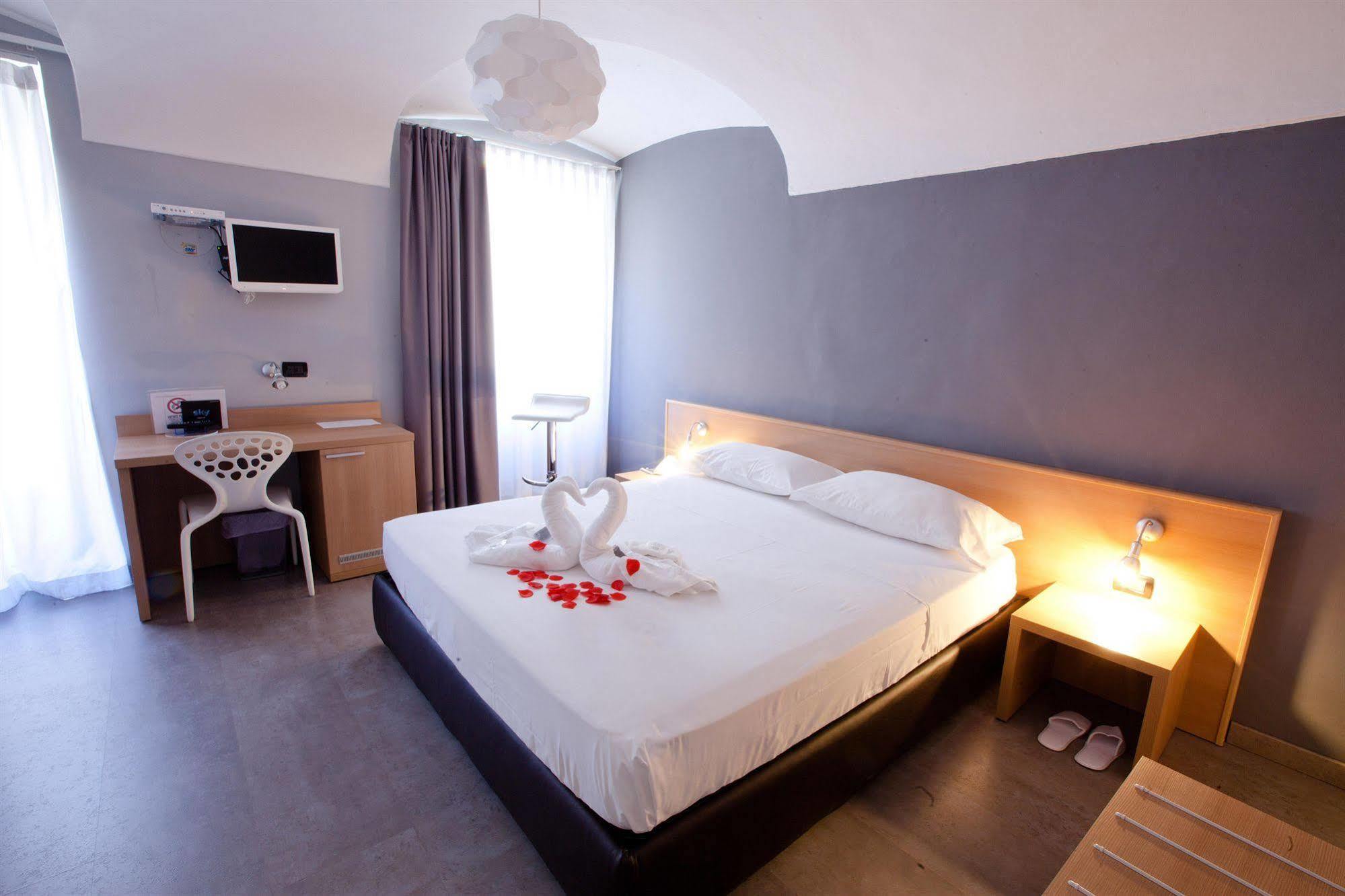 Hotel Adalesia & Coffee 3*