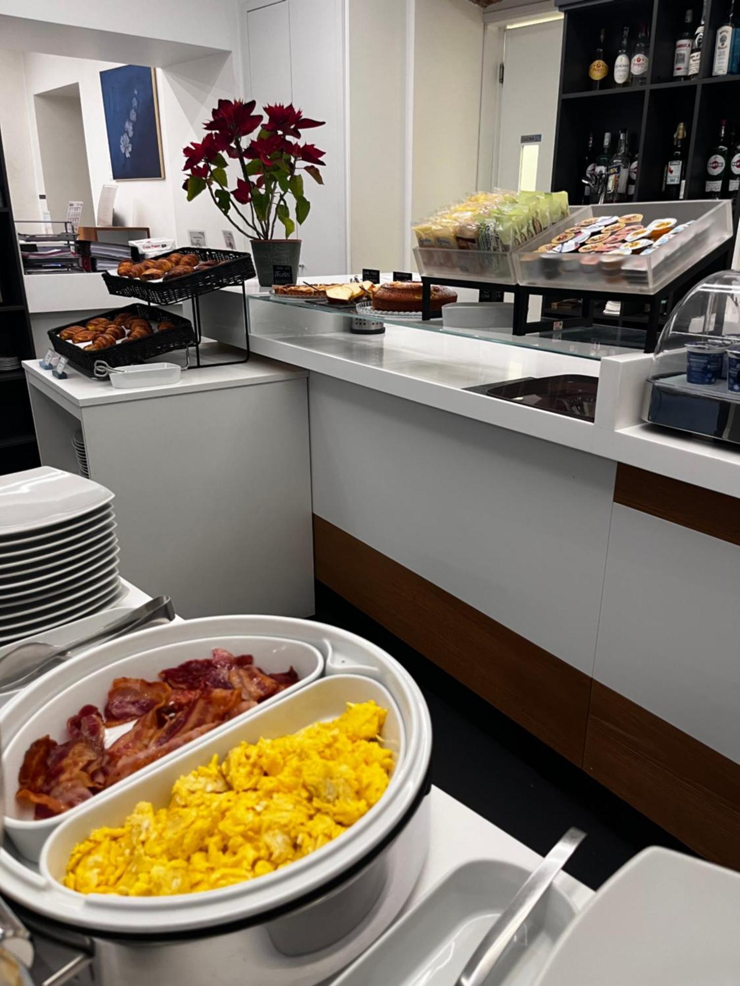 Adalesia Hotel&coffee 3*